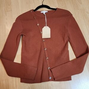 NWT FSL Asymmetric Button Ribbed Long Sleeve Sweater Size Medium Rust Brown